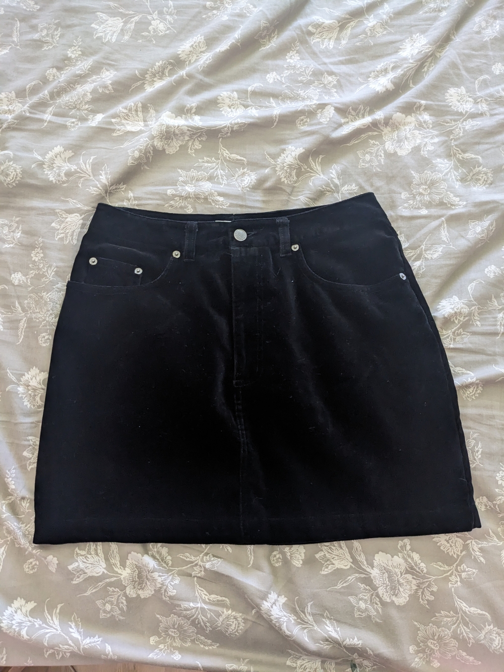 GAP Black Velvet Mini Skirt